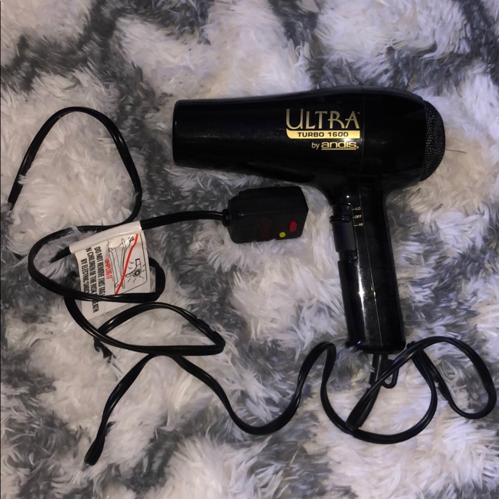 Andis Blow Dryer